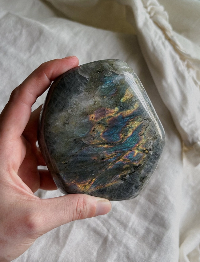 freeform in Labradorite Arcobaleno